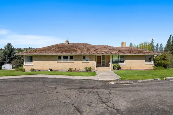 608 S G St, Colfax, WA 99111
