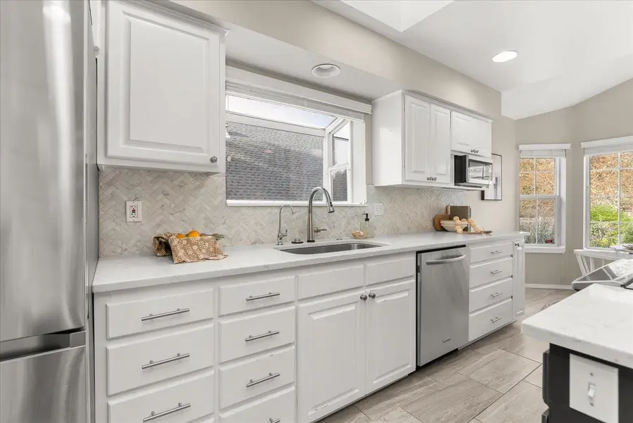 11709 N Kathy Ln, Spokane, WA 99218 - #2