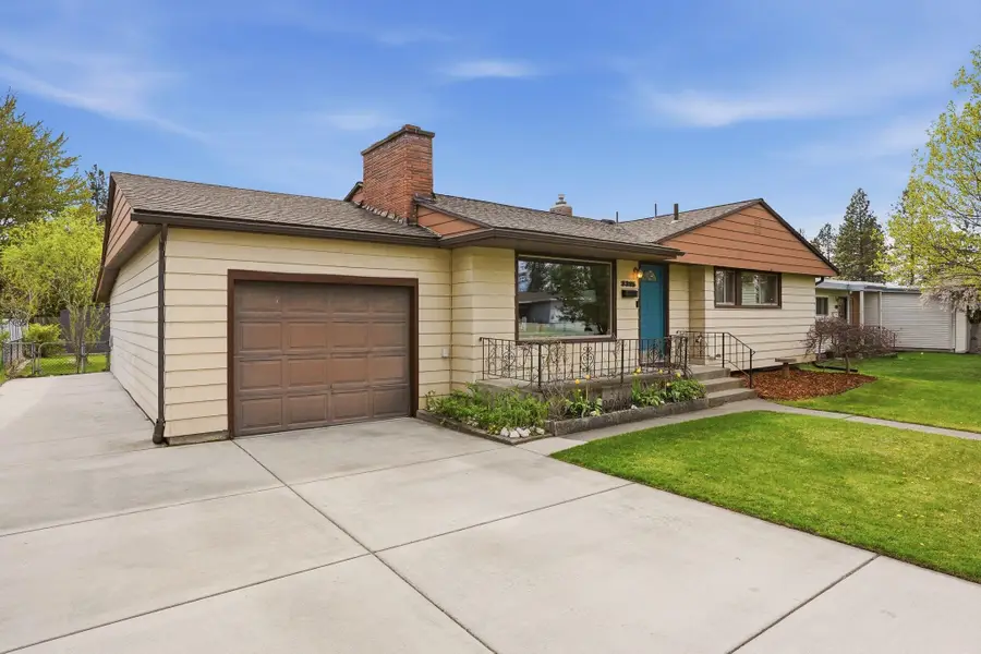 3315 W Decatur Ave, Spokane, WA 99205 - #3