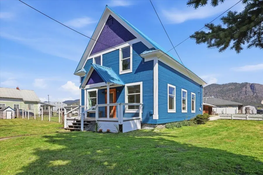 707 S 2nd W St, Chewelah, WA 99109 - #2