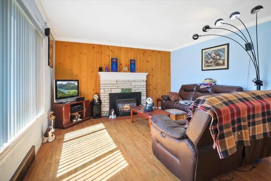 8403 E Broadway Ave, Spokane Valley, WA 99212 - #3