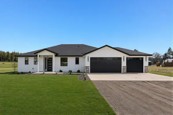 3942 M Gardenspot Rd, Loon Lake, WA 99148