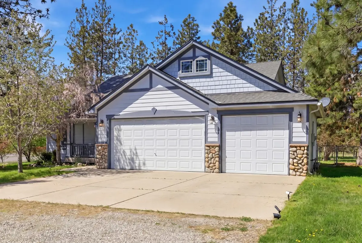 6261 Jenna Dr, Nine Mile Falls, WA 99026 - #1