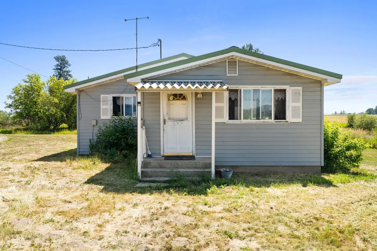 4616 S Highway 395, Clayton, WA 99110 - #1