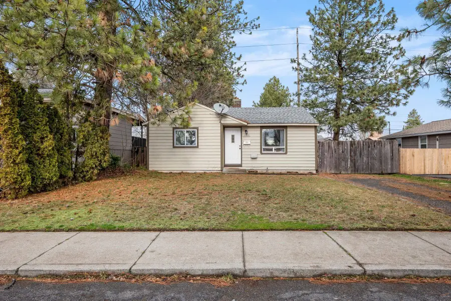 1303 E Dalke Ave, Spokane, WA 99208 - #3
