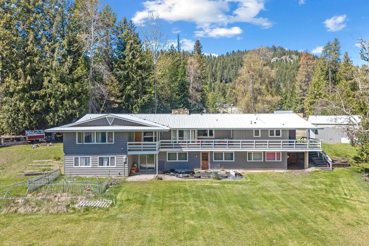 305 Bockman Rd, Ione, WA 99139 - #1
