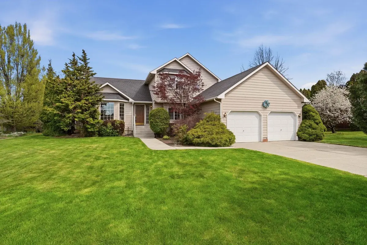 3319 E 65th Ave, Spokane, WA 99223 - #1