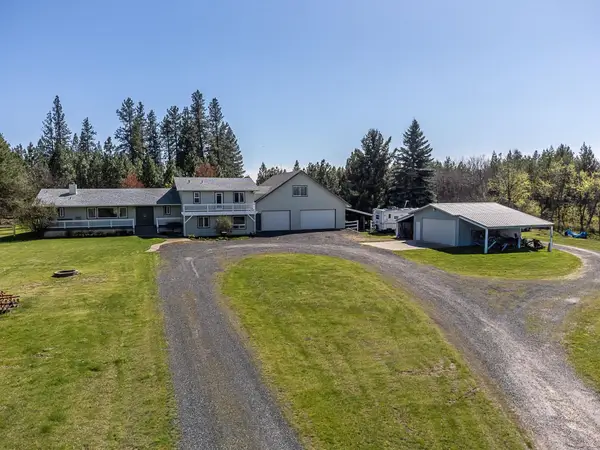 21 W Chattaroy Rd, Colbert, WA 99005