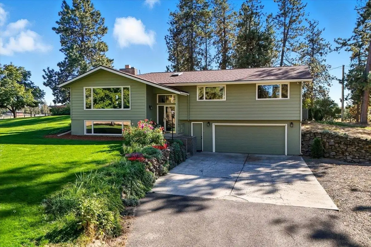 817 W White Rd, Spokane, WA 99224 - #1