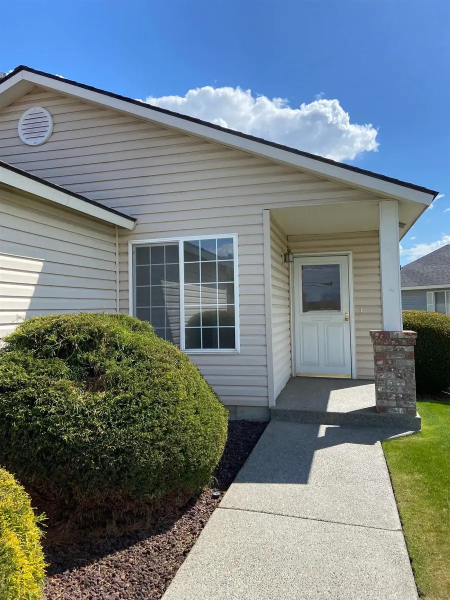 23026 E Oldenburg Ln, Liberty Lake, WA 99019 - #3