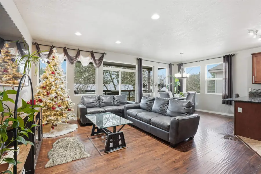 2919 E 12th Ave, Spokane, WA 99202 - #2