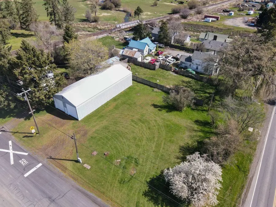 224 W Emma St, Rockford, WA 99030 - #3