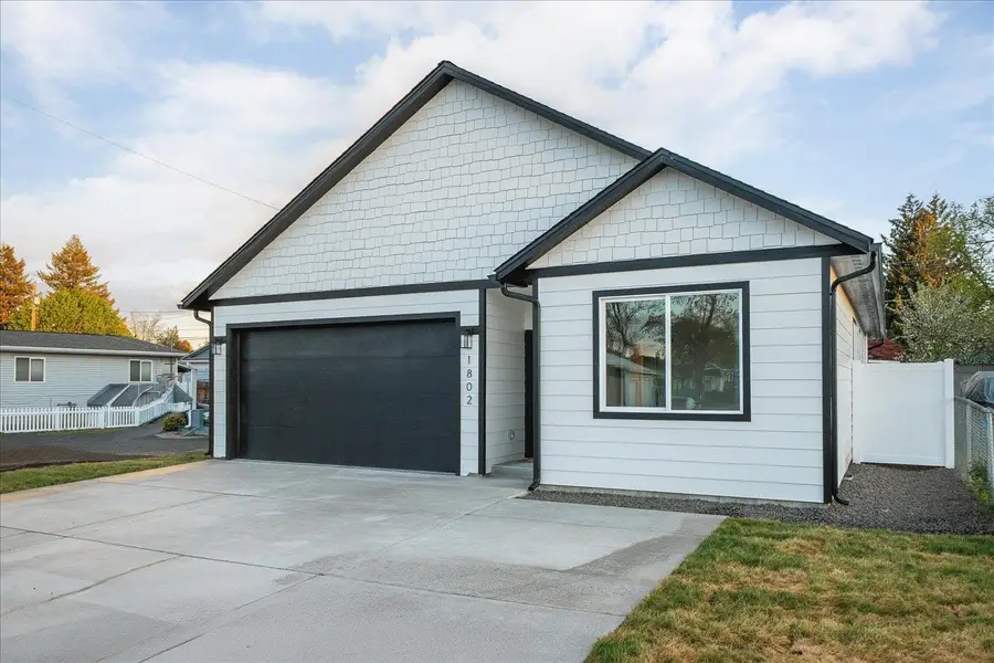 1802 E Wellesley Ave, Spokane, WA 99207 - #2