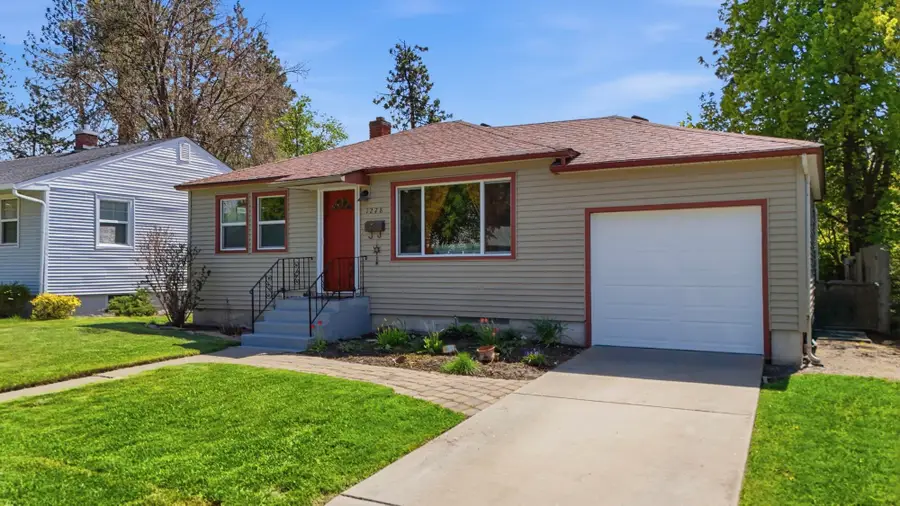 1228 E 40th Ave, Spokane, WA 99203 - #3