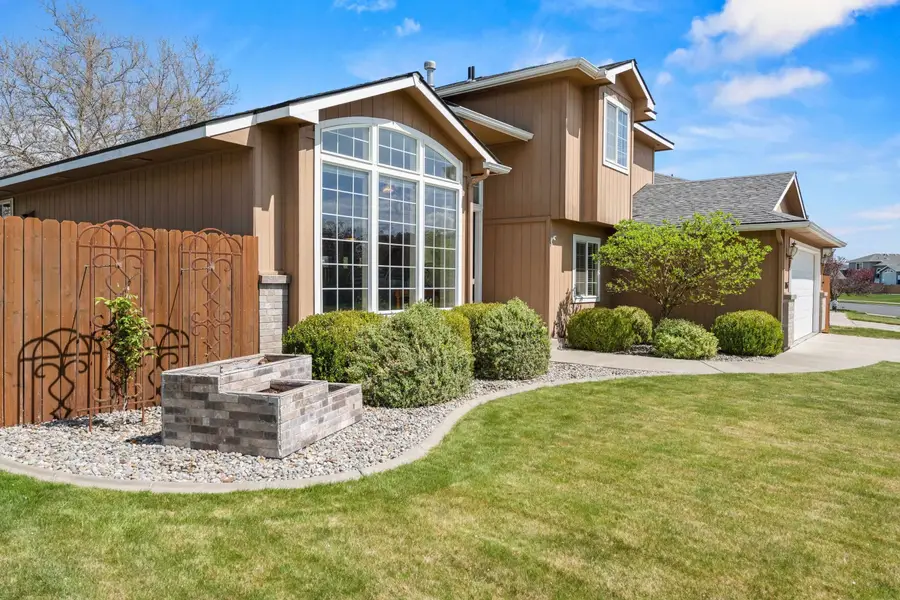 7006 N Helena St, Spokane, WA 99217 - #3