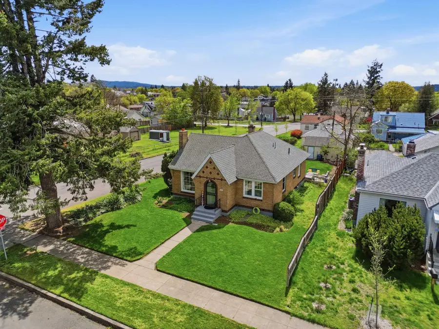 2403 W Euclid Ave, Spokane, WA 99205 - #2