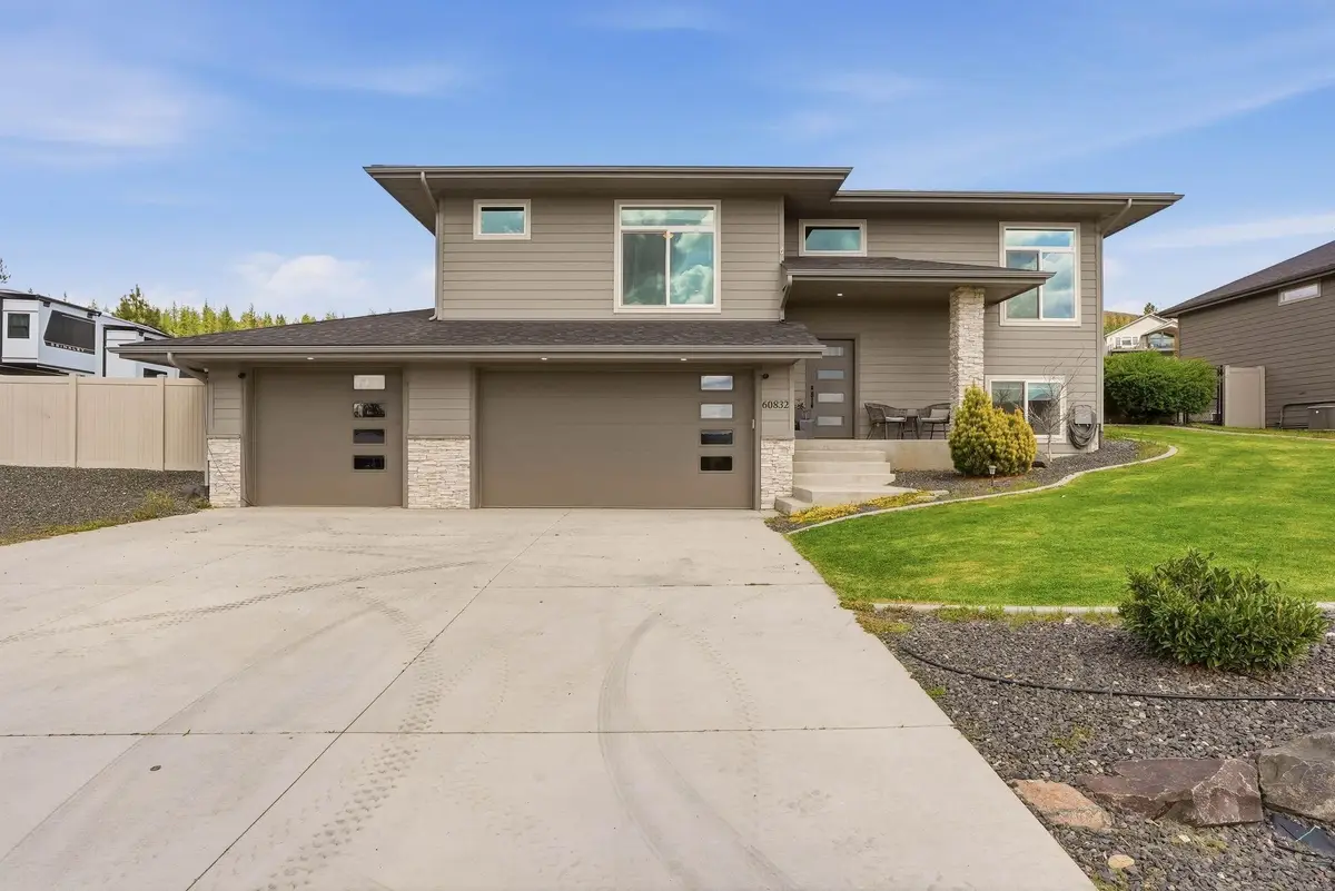 60832 Westview Dr, Nine Mile Falls, WA 99026 - #1