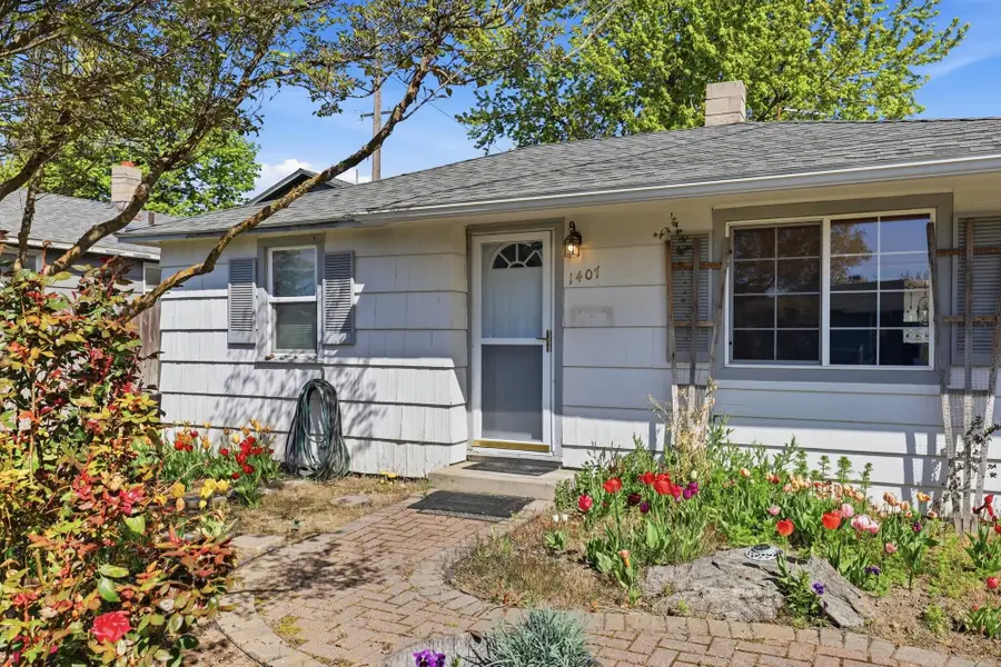 1407 E Nebraska Ave, Spokane, WA 99208 - #3