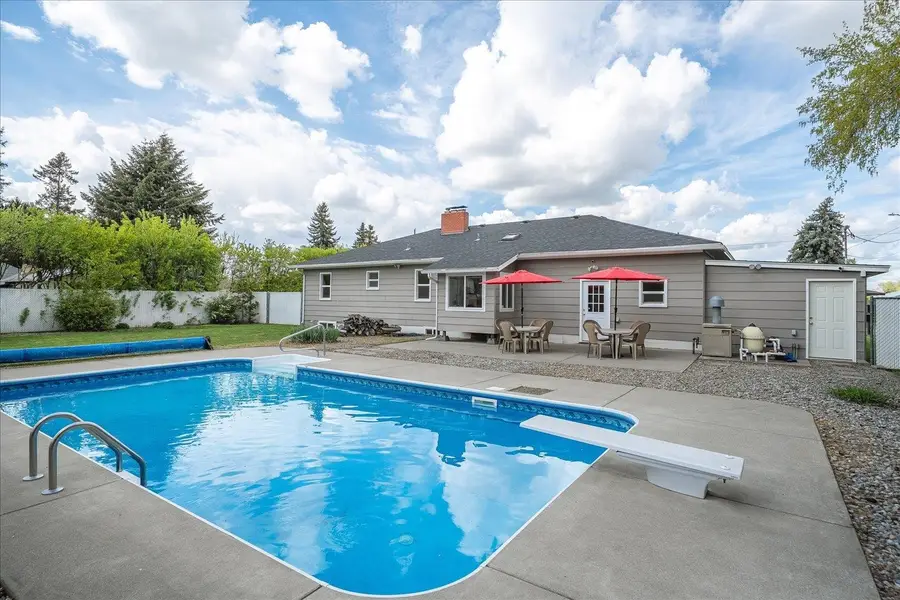 11210 E 7th Ave, Spokane Valley, WA 99206 - #2