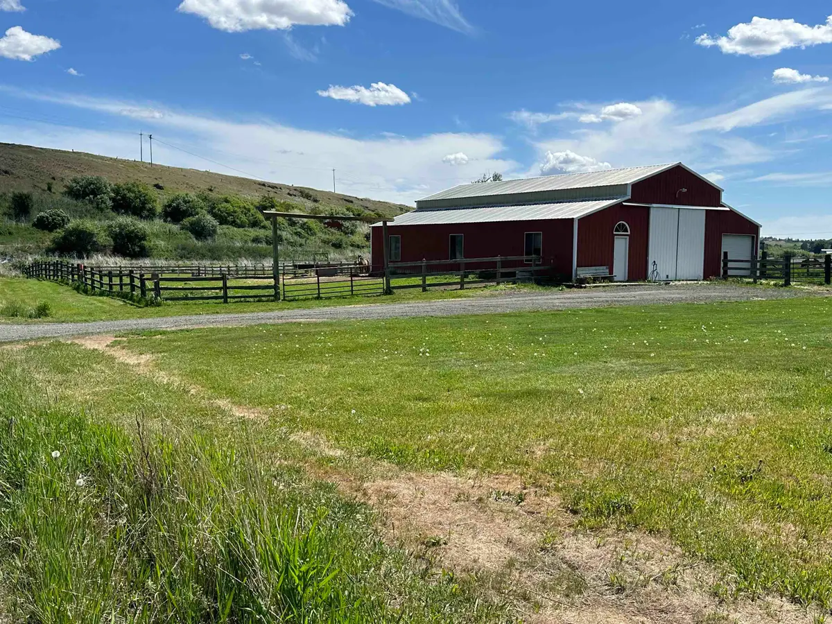 7XX S Armstrong Rd, Pullman, WA 99163 - #1