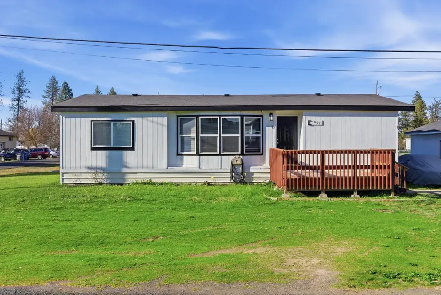 807 E E Ladd St St, Medical Lake, WA 99022 - #2