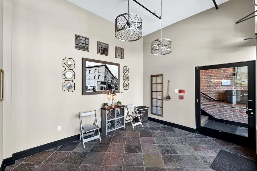 401 W 1st Ave #Unit 1, Spokane, WA 99201 - #3