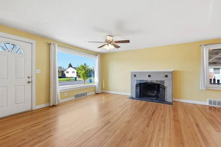 4906 W Princeton Pl, Spokane, WA 99205 - #2