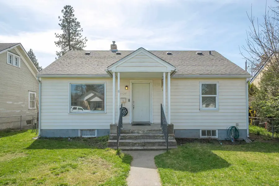 1127 W Kiernan Ave, Spokane, WA 99205 - #2
