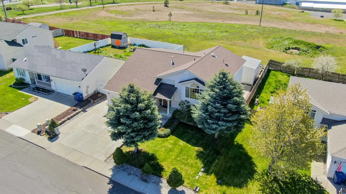 730 E Kathy Lee Ave, Medical Lake, WA 99022 - #1