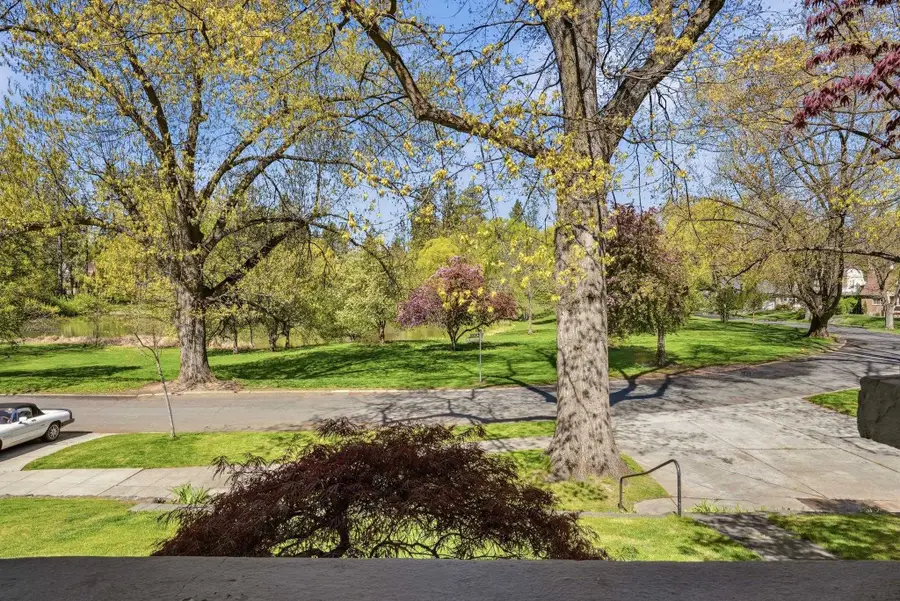 1917 S Stevens St, Spokane, WA 99203 - #3