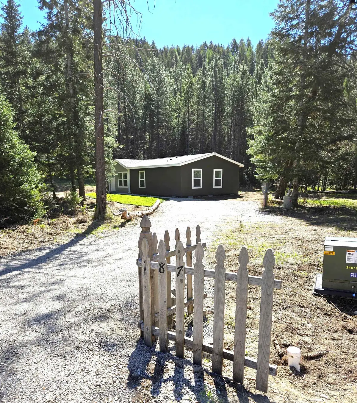 187 W 8th St, Newport, WA 99156-5520 - #1