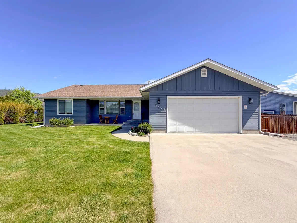 205 E Evergreen Dr, Kettle Falls, WA 99141 - #1