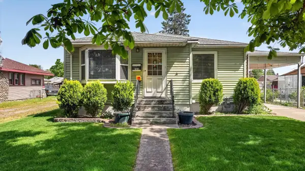 1604 N Cook St, Spokane, WA 99207