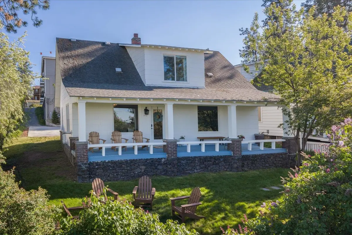 1712 E Hartson Ave, Spokane, WA 99202 - #1