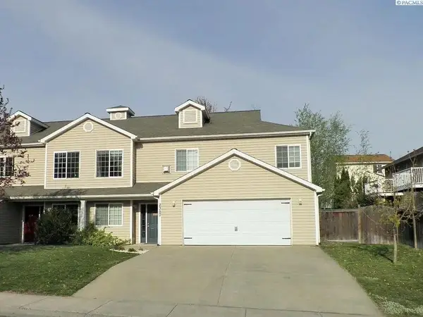 2357 NW Ridgeline Dr, Pullman, WA 99163