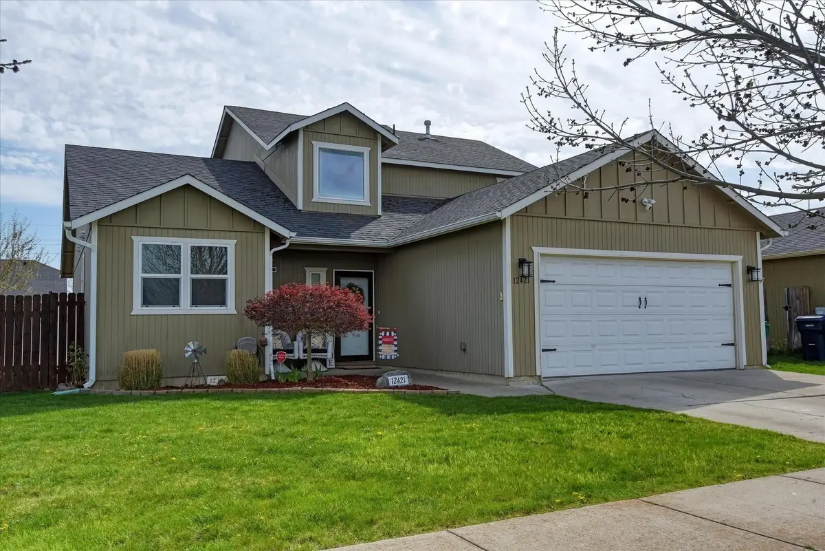 12421 W 4th Ave, Airway Heights, WA 99001 - #1