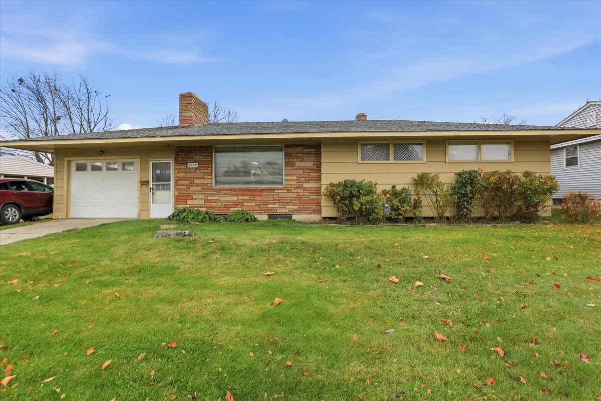 5820 N Ash St, Spokane, WA 99205 - #1
