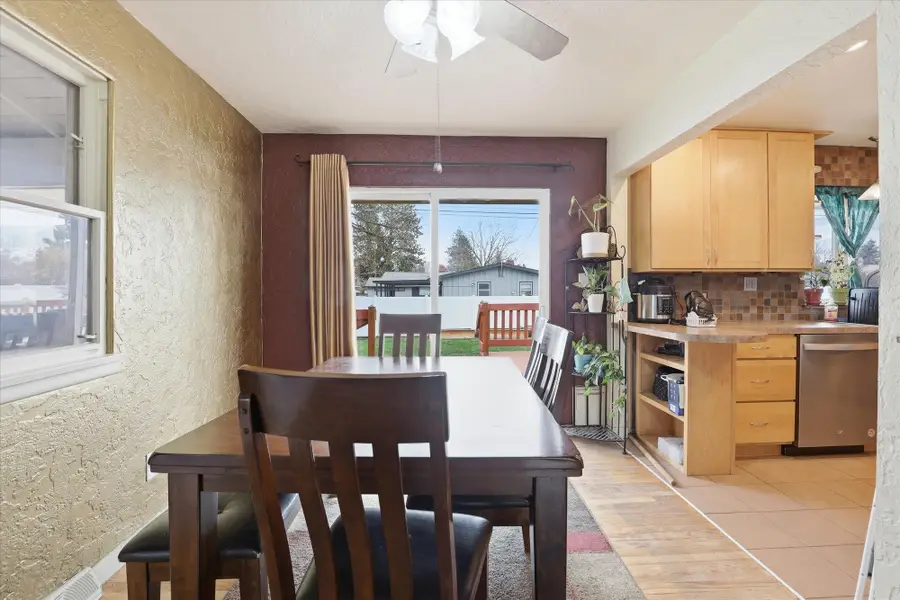 5820 N Ash St, Spokane, WA 99205 - #3