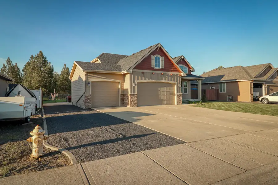 325 Parker Ct, Colbert, WA 99005 - #2