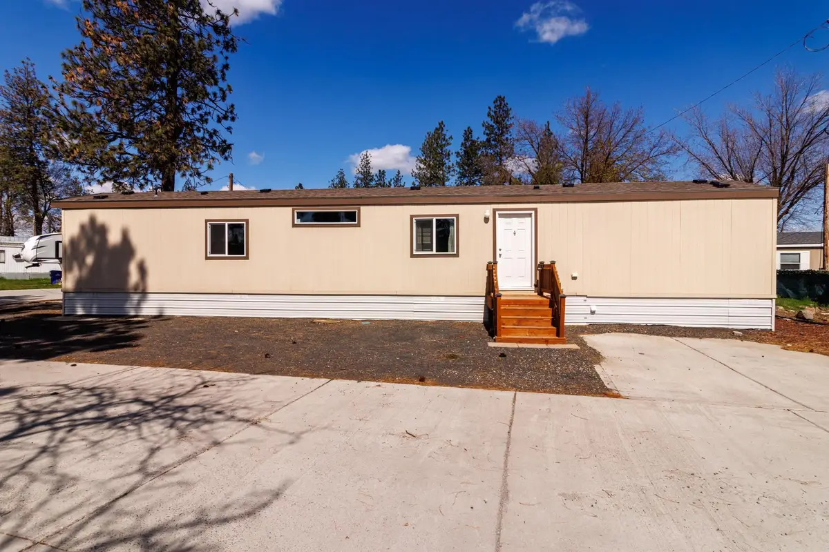 4315 S Cheatham Rd, Spokane, WA 99224 - #1