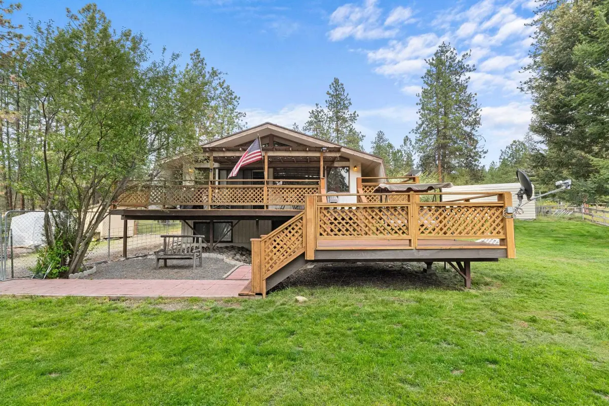 1367 Kettle Park Rd, Kettle Falls, WA 99141 - #1