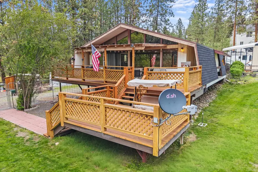 1367 Kettle Park Rd, Kettle Falls, WA 99141 - #3