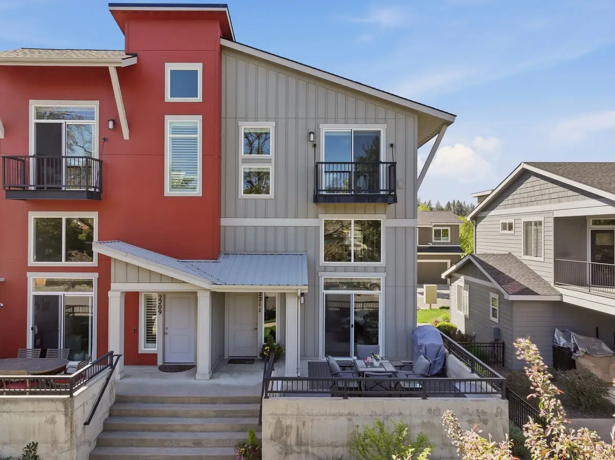2211 W Bridge Ave, Spokane, WA 99201 - #1