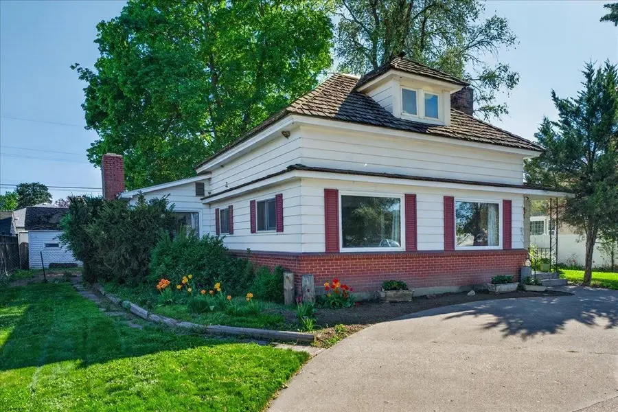 709 Marshall St, Davenport, WA 99122 - #2