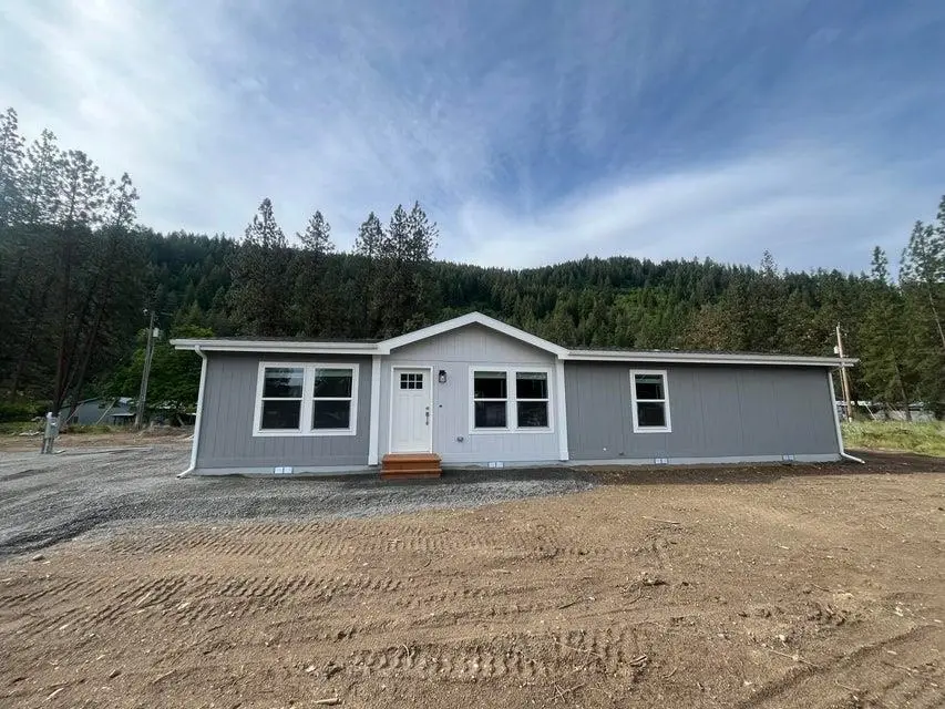 1304 N Minter Blvd, Marcus, WA 99151 - #1