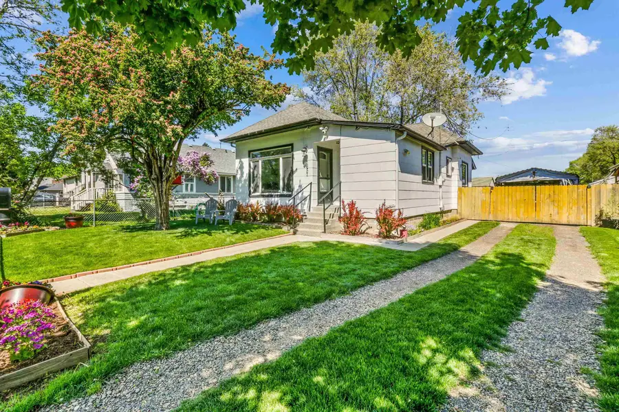 1657 E Crown Ave, Spokane, WA 99207 - #2