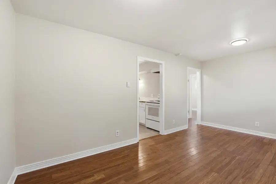 3216 & 3218 N N Maple St, Spokane, WA 99205 - #2