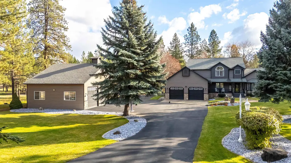 3710 E Jim Hill Rd, Chattaroy, WA 99003 - #1