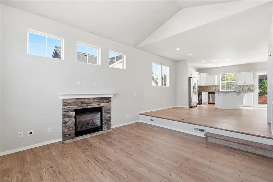 5709 S Ravencrest Dr, Spokane, WA 99224 - #3