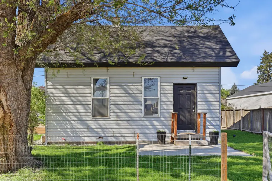 820 Jefferson St, Davenport, WA 99122 - #2